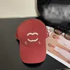 Hoed Ontwerper Baseball Cap Ontwerp Luxe High End Cap Letter Effen Kleur Ontwerp Strand Reizen Verjaardagscadeau Kerstcadeau erg leuk11