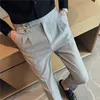 Pantaloni eleganti da uomo a vita alta stile britannico Pantaloni casual in tinta unita autunno Pantaloni da abito formali slim fit Moda uomo Abbigliamento 240113