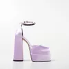 Designer Casual Platform Luxury High Heels Dress Shoe For Women Sexig stil tjocka sulor ökar höjden Anti Slip Wear Resistant Dekorera benformssteg