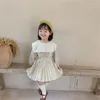 女の子のドレス到着秋の女の赤ちゃんドレスキッズオールオールズ子供プレッピーサスペンダーストラップ幼児の美しい学校の服