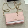 Women Designer WOC Flap Bag Wallet Classic Wallet على سلسلة الذهب المنحوتة للأجهزة الكافيار الجلدية القابلة للتعديل