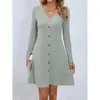 Robes décontractées Mode rose couleur côtelé tricoté mini robe femmes col en v bouton à manches longues une ligne 2024 automne streetwear vestidos