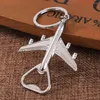 Sleutelhangers 1Pc Vliegtuigopener Sleutelhanger Bier Metalen Houder Sleutelhanger Unisex Hanger Trendy Fles Cadeau Accessoires