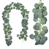 Dekorativa blommor Silk Eukalyptus Lämnar Garland Artificiell grön växt Vine For Wedding Party Decoration Layout Bakgrundsbåge Fake DECED