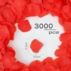 装飾的な花3000ピースバラの花びらフェイクベッドバレンタインデコレーションのための偽の花の赤いポリエステル