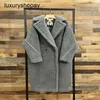 デザイナーMaxmaras Teddy Bear Coat Womens Cashmere Coatsウール冬2024 New Star Style Deep Sky Grey Fur Particle Camel Fleece Medi