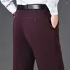 Conjuntos de ropa de cama Pantalones de traje plano de cintura alta Hombres Negro Caqui Rojo Casual Negocios Pantalones de vestir rectos para hombre Pantalón formal para hombre 2024