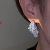 Studörhängen 2024 Trend Shiny Zircon Leaf Unik design Elegant Drop Earring för kvinnor Brud bröllopsfest öron smycken gåvor