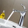 Rubinetti per lavandino del bagno Rubinetto da cucina a foro singolo Miscelatore per lavabo Maniglia estraibile Rubinetti per acqua fredda Montaggio su ponte El