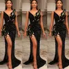 Klänningar svart sjöjungfru aftonklänningar 2022 golvlängd glittrande paljetter sexig v hals sida slit fjäder skräddarsydd prom party klänning vestidos