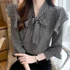 Vestes Femmes Houndstooth Chemise Femmes Blouse Vintage Ruffle Bow Coréen Mousseline De Soie Dames Tops Mode Femme Élégante Blusas Printemps Automne 2023 YQ240115