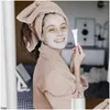 فرش المكياج 1pcs Sile Facial Mask Brush رأس ناعم مع مكشطة مدمجة في فيلم DIY جمال الأداة ثنائية الاستخدام الطين