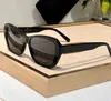 Luxury Chain Sunglasses Black Gold/Grey Gradient Women Designer Glasses Sonnenbrille Women Shades Sunnies Gafas de sol UV400 Eyewear with Box