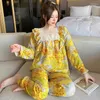 Kvinnors sömnkläder 2024 Plus-storlek Pajama Mujer Cherry Print set Långärmad toppbyxor Ruffle Homewear Skinvänlig andningsbar