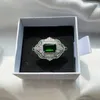 Bagues de cluster Hoyon 925 Silver Bague de diamant pour femme Bijoux Imitation Grand-mère Emerald Open Mariage Royal Banquet Accessoires