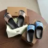 Klasyczne vintage Tartan Mens gumowe sandały luksusowe designer muły płótno letnie suwaki swobodne buty ślizgowe motek mody mody sandale damski płaski plażę na zewnątrz