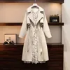 Arbetsklänningar Våren och hösten Kvinnors uppsättning 2024 Koreansk version Slim Trench Coat Print Dress Elegant Two Piece