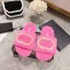 Diseñador de lujo Oso de peluche Sandalias Canal Woolskin para mujer Zapatilla Sandale Fluffy Moda Mocasín Invierno Mujer Diapositiva Tazz Casual Zapato Hombre Plano Mula Aire libre Sliders