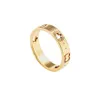 Rose Gold Designer Pierścienie męskie Hip Hop Woman Love Para pierścionka zaręczyn dla kobiet luksusowa biżuteria retro 925 srebrna litera anelli ringe
