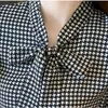 Jaquetas femininas Houndstooth Camisa Mulheres Blusa Vintage Ruffle Bow Coreano Chiffon Senhoras Tops Moda Mulher Elegante Blusas Primavera Outono 2023 YQ240115
