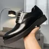 Plattform Herren Derby Echte 2023 Neue Stil Mode Qualität Patent Leder Casual Schwarz Business Arbeit Schuhe