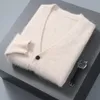 Cárdigan para hombre suéter de terciopelo de visón jersey de manga larga calidez de invierno moda de punto versión coreana Top libre de 240116