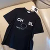 デザイナーTシャツフランストレンディ服CEレターグラフィックプリントカップルファッション女性男性コットンラウンドネックコーチチャンネルショート