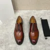 Créateur de mode de luxe à la mode nouveau produit chaussures formelles pour hommes chaussures en cuir à semelle épaisse chaussures Oxford laçage marron/violet 5-10 tailles de chaussures américaines