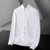 メンズドレスシャツオールシーズンメンカジュアルラペルカラー長袖非鉄のしわ抵抗性ソリッドカラービジネスハイエンドスーツシャツ