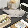 Śliczne pluszowe ołówek Shark Student Student School School Supplies Kawaii Doll Powrót do szkolnej worka do przechowywania torba koreańska 240115
