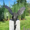 Decorazioni da giardino Bronzo massiccio Caratteristica dell'acqua Statua da giardino gotico Scultura in resina per la decorazione domestica esterna Statua / Fontana Drago Cast YQ240116