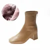 Australie Femmes Boots de bottes de concepteur Pluie Rubber Boots d'hiver Plateforme de pluie Slip-on Half Pink Black Green Focalistic Outdoor Chaussures de créateurs