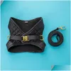 Hundhalsar Leases Collar Black Leather Harnesses Bröstet Backpocket Cat Traction Rope Luxury Designer Walking Tool Drop Delivery Home Otmdn