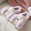 Pantoufles en fourrure d'animaux pour femmes, pantoufles chaudes et mignonnes avec chien de dessin animé, chaussures de maison, chambre d'hiver, chiot, femme, pantoufles de maison