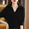 Koreansk stiltröja Vintertrendtröjor Cardigan Woman Designer Cardigans Kvinna Sticked Top Red Fashion Luxury 240116