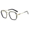 2024 Luxury Designer CH Solglasögon för kvinnor Chromes Glassar Ramar Mens Stora Flat Man Eyeglasses Heart Eyeglass Frame Ladies Unisex Högkvalitativ glasögon A92I