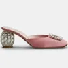 Buty sukienne kwadratowe paszce krakonek puliczniki romansowe sandały obcasowe diamentowe