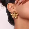 Boucles d'oreilles à tige en forme de fleur, Surface lisse, tendance, bijoux de luxe de qualité, en acier inoxydable plaqué or 18 carats, pour femmes, 2024