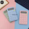 Calculators 8 siffror Desk Mini Calculator Big Button Financial Business Accounting Tool Lämplig för skolstudenter Små företag VaiduryD