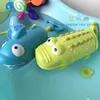 Sandspiel-Wasserspaß für Kinder, herausziehbare Wasserpistole, Spielzeug für Kinder, Hai-Cartoon-Design, Sommerspiel, Strand, Wasserpistole, Sprinkler, Badezimmer, Dusche, Badespielzeug