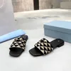 Luxury Slipper Womens Prad Slide Piscina Bordado Designer Sandália Triângulo Tecido Sandale Preto Branco Mens Tazz Slipper Casual Sapato Moda Sliders Loafer