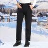 Nuovi pantaloni di carica termica autunno e inverno e spessi pantaloni di carichi termici con pantaloni casual escursionistici a colori solidi