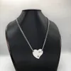 Mode Luxe Designer Collier Femmes Hommes Chaîne Classiques Noir Blanc P Triangle Pendentif Parti Argent Hip Hop Punk Hommes Colliers Noms Déclaration Bijoux J12203