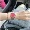 vivianeismus Westwoodismus Watch Rose Pink Watch West Empress Witwe Rose Red Uhr Saturn Quarz Stahlband Frauen Uhr Small Gold Watch Small Blue Watch