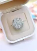 Clusterringen Luxe 925 Sterling zilveren kunstmatige witte diamant radian ring set met hoge koolstof temperament bruiloft sieraden
