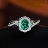 Bagues de cluster transfrontalière européenne et américaine simple bague de diamant en forme d'oeuf 5 7 rouge bleu vert 925 argent