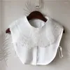 Papillon da donna con risvolto grande Camicia con colletto falso Ricamo Camicetta da donna finta Colletti staccabili Accessori per cravatte