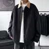 Trendige neue High-School-Studenten trendige Plüsch-verdickte Jacke koreanischer kurzer Denim-Mantel für Männer