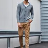 Moda para hombre suéter Cardigans primavera manga larga solapa botón abrigos de punto hombres vintage color sólido prendas de punto delgadas prendas de vestir 240116