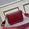 Casual New One Lady Classic Bags Walenteno Crossbody Grutna charakter mody torba na ramię magnetyczna klamra wszechstronna moda Betnryjv Ryjv